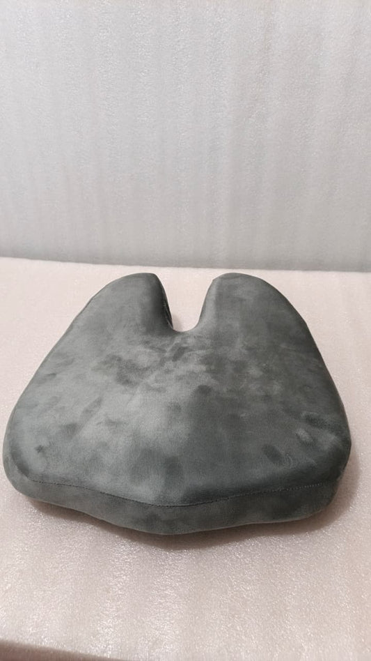 W-Shaped Hip Pillow